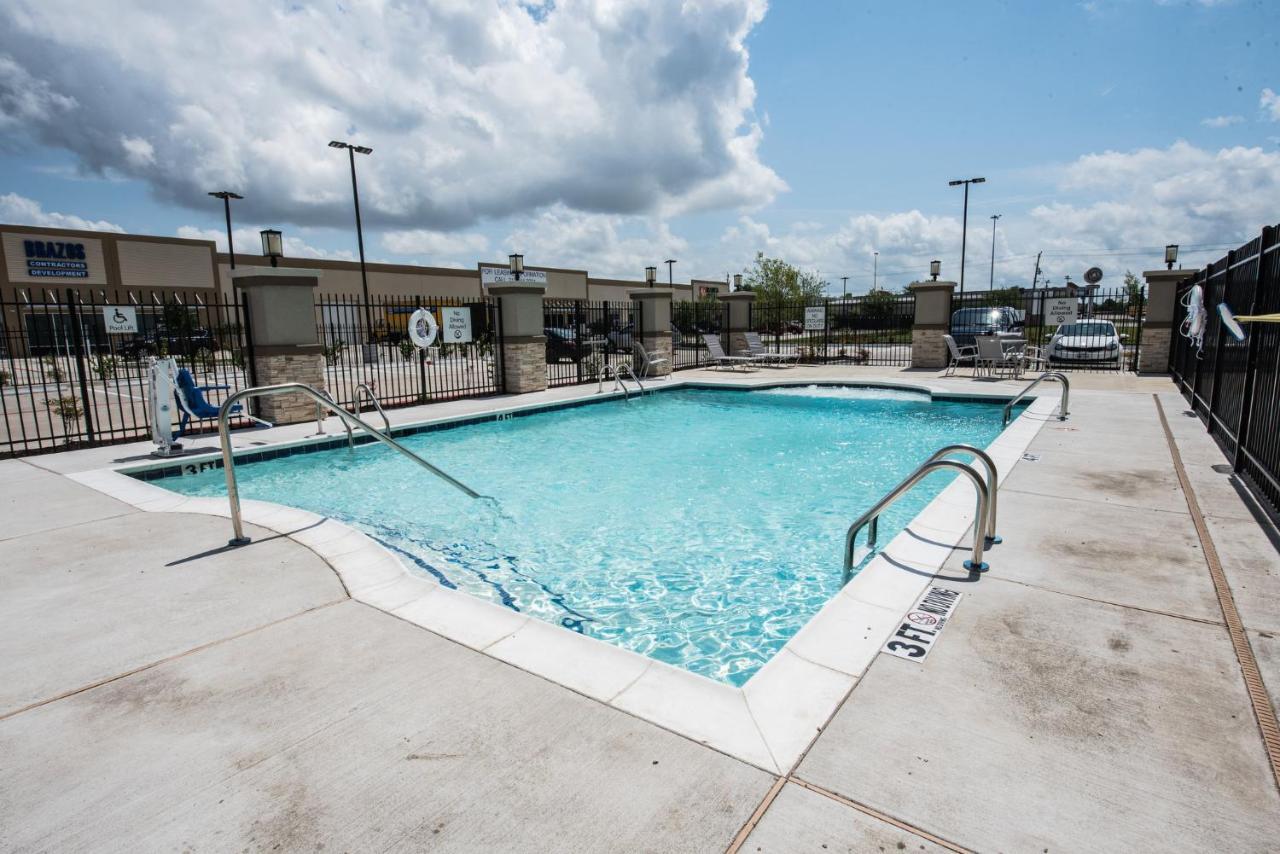Holiday Inn Express & Suites Houston - Hobby Airport Area By Ihg Exteriör bild